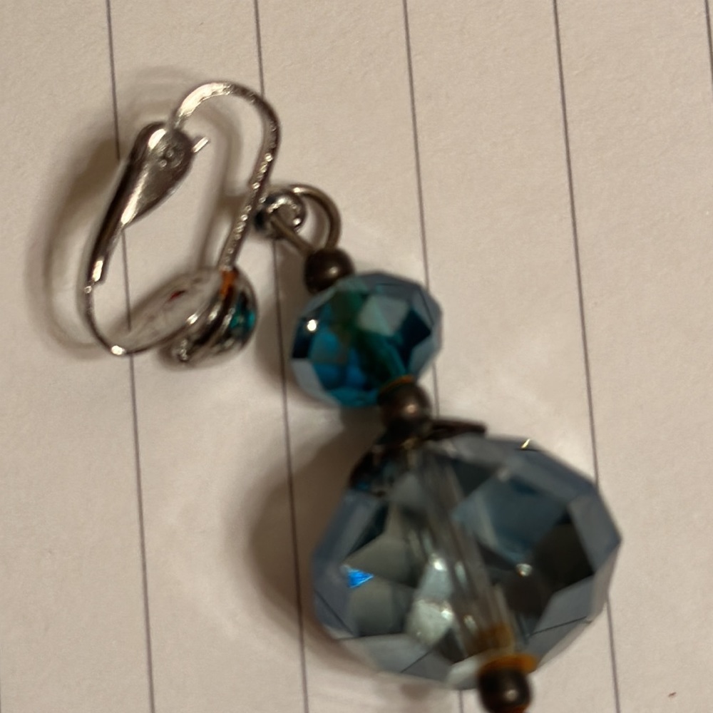 Vintage Necklace & Clip earring set w/Aurora Borealis Crystals & Glass beads - Picture 7 of 7